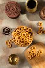 Load image into Gallery viewer, Small ring chips 90GMS
